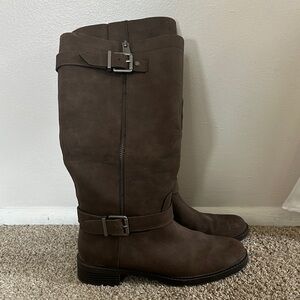 Kelly & Katie Brown Knee-High Boots EUC